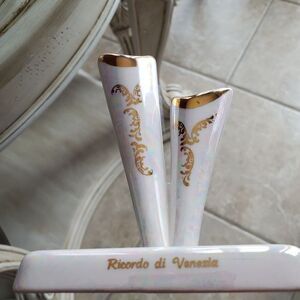 🎉Host Pick🎊 🦋3/$15💰Porcelain Figurine